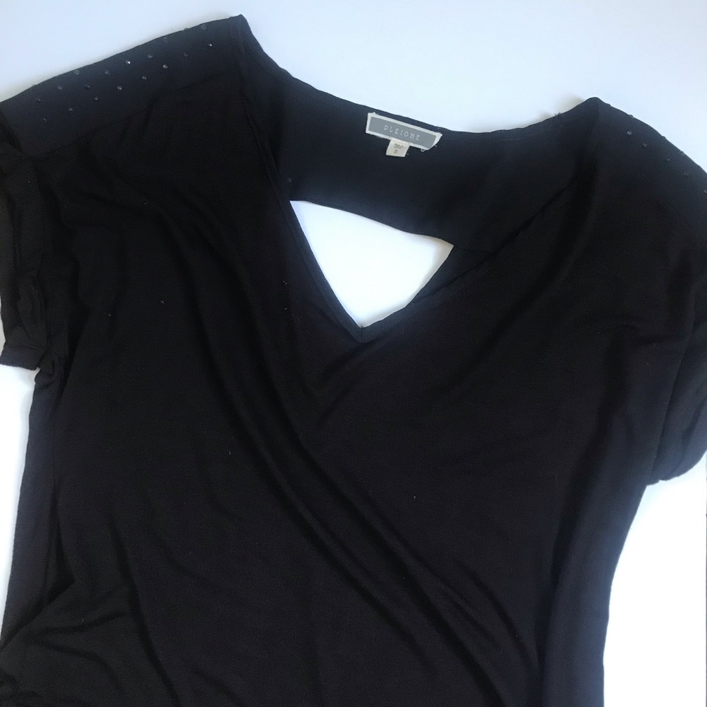 Short sleeved Pleione rhinestone top